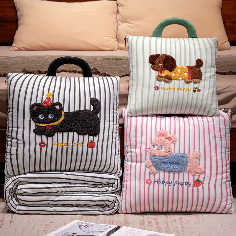 Travel Accessories Gifts - 만화 스트라이프 무늬 베개 담요 2-in-1